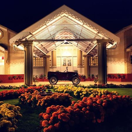 The Grange Hotel Udagamandalam Exterior photo