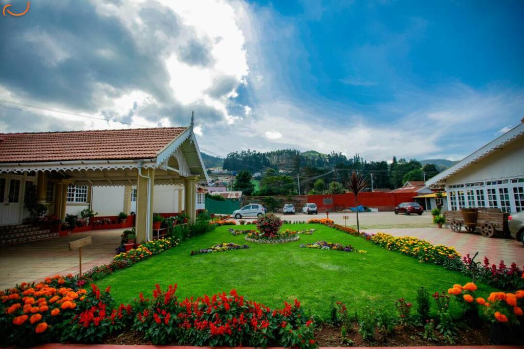 The Grange Hotel Udagamandalam Exterior photo